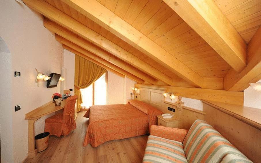 Residence Garni Il Giglio Commezzadura Phòng bức ảnh
